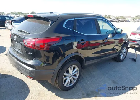 2017 Nissan Rogue Sport Sv z USA, uszkodzony, nr VIN JN1BJ1CP7HW017815